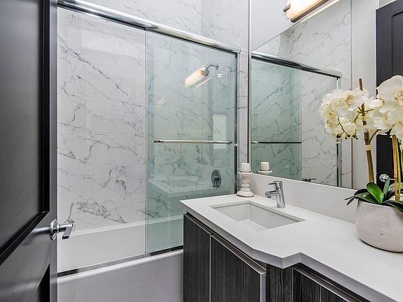 5th image of 5812 Virginia Ave APT 3