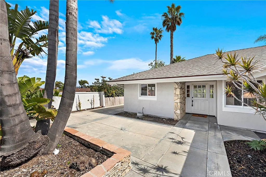 4 bed, 1497 sqft, $5,000 — Photo 2