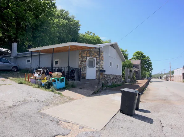 303 Front Street, Thayer, MO 65791