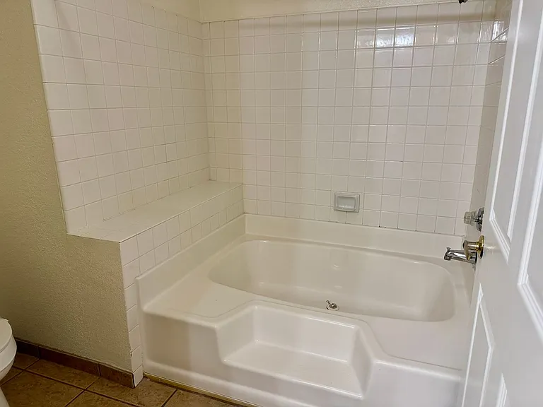 2251 Wigwam Pkwy #515 — Photo 35