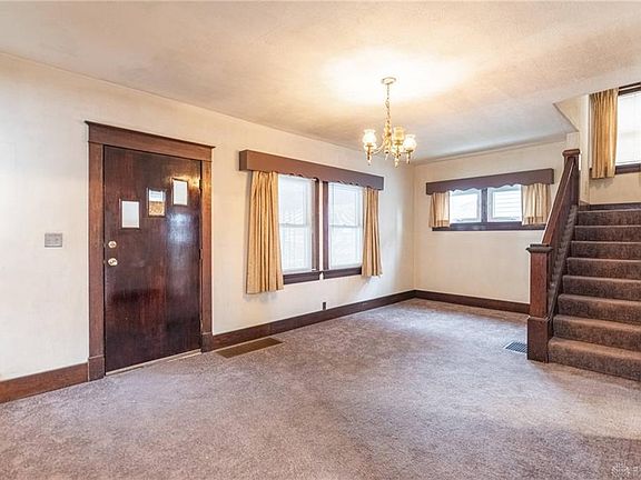 4th image of 1318 Arbor Ave