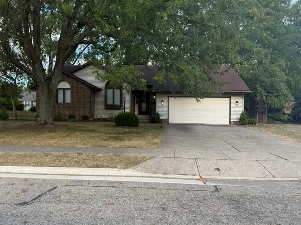 1640 Mabry Mill Dr SW, North Canton, OH 44709