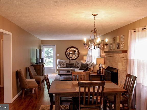 5th image of 51 Winesap Ct