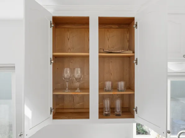 (undisclosed Address), South San Francisco, CA 94080