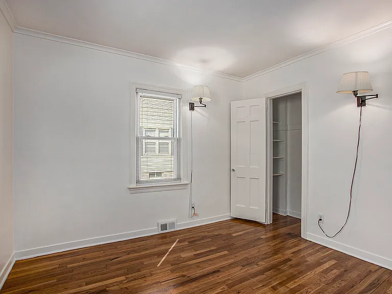231 Woodside Dr NE — Photo 18