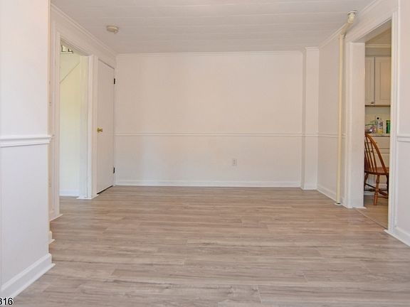 5th image of 19 West St
