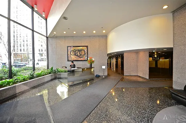 Rented by Anchor Associates | media 34