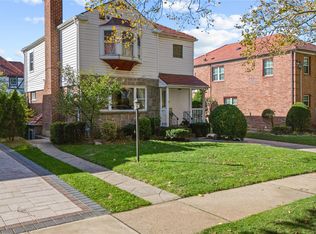 8210 215th Street, Hollis Hills, NY 11427