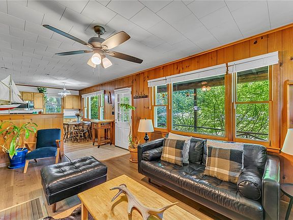 3rd image of 45 Elk Brook Rd