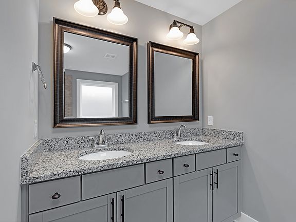 5th image of 6522 Satjanon Dr #200
