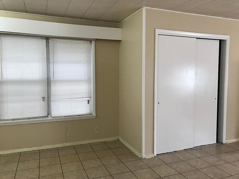 1st image of 1021 N 17th St APT 3