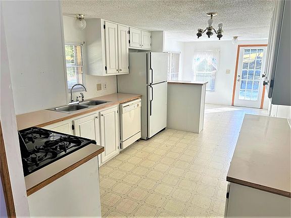 4th image of 7447 W Hodges Ln