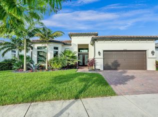 7943 Deer Lake Ct, Parkland, FL 33067
