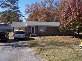 1051 City Lake Dr, Russellville, AL 35653