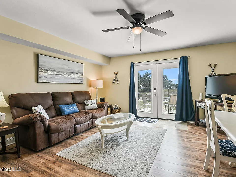 1664 Beach Blvd #65