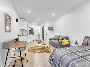 150 10th Ave APT 5C, New York, NY 10011