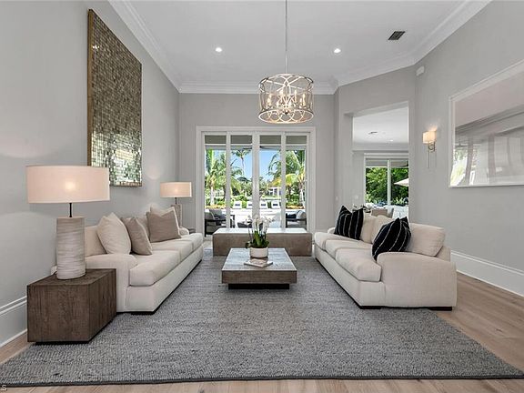 5th image of 2037 Isla Vista LN