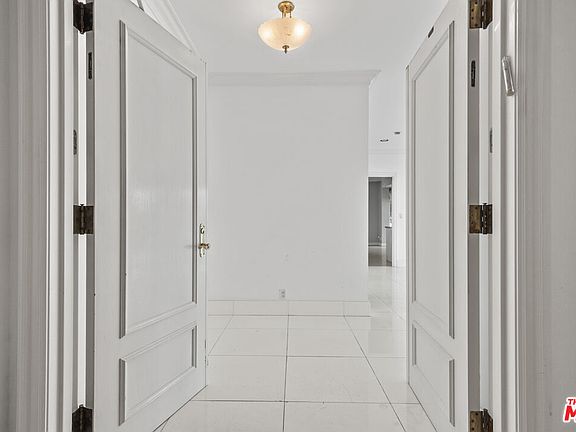 4th image of 10580 Wilshire Blvd APT 16