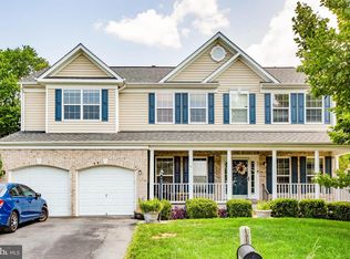 2873 Powell Dr, Woodbridge, VA 22191