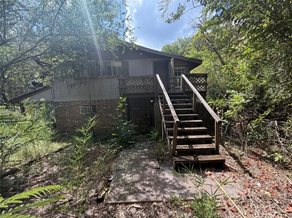 140 Byron Ii Dr, Milam, TX 75959