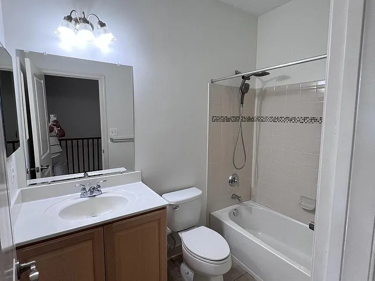 22806 Breezy Hollow Dr — Photo 22