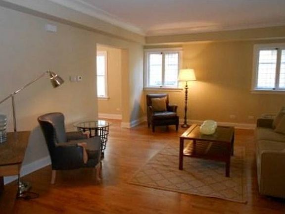 3rd image of 208 S Cuyler Ave