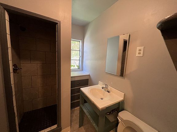 3rd image of 661 Maple St