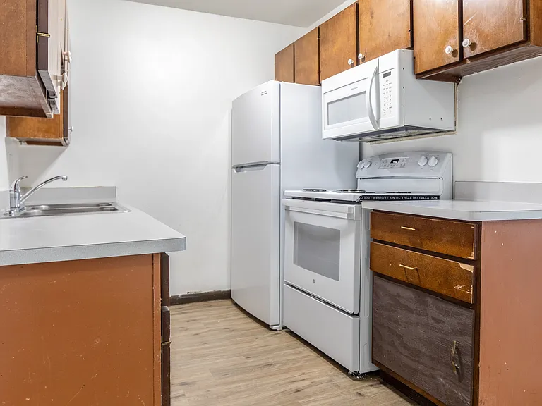 2505 Monterey Dr #2 — Photo 3