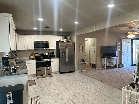 5th image of 3216 Dwelle Dr