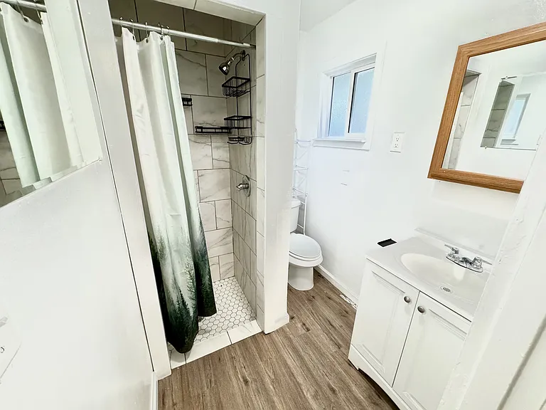 3072 Sacramento Ave #B — Photo 10