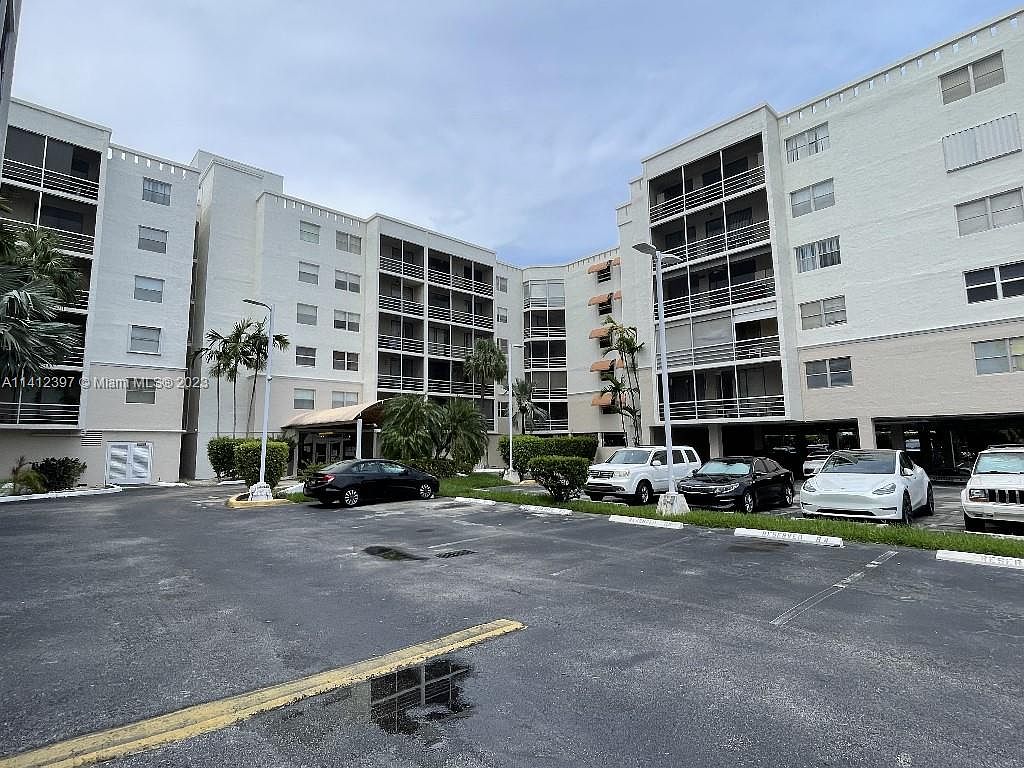 2821 N Miami Beach Blvd 5J, North Miami Beach, FL 33160 Zillow