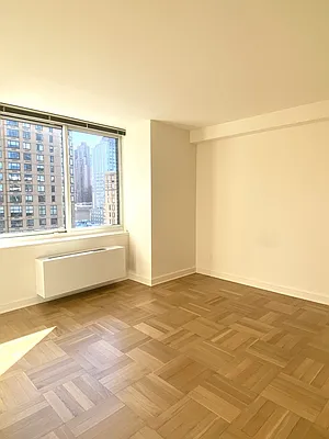 Rented by Windsor Property Management | media 19