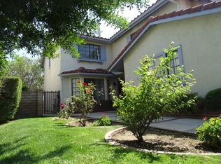 19608 Shadow Glen Cir, Porter Ranch, CA 91326