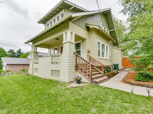 1318 SE Center St, Portland, OR 97202
