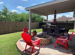 1130 Lucetta St, Midlothian, TX 76065