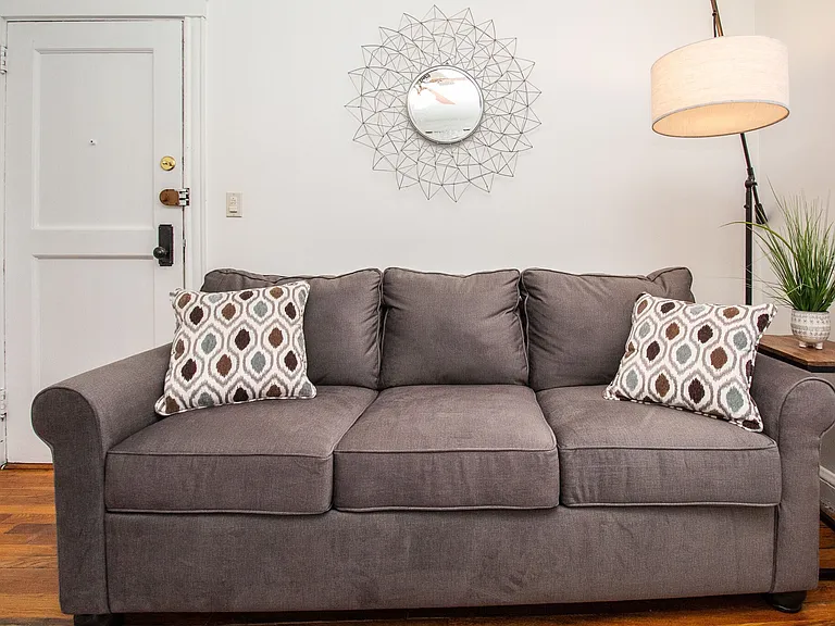 191 Kent St #1 — Photo 6