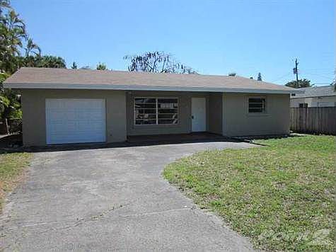 1st image of 2794 SW 17th St