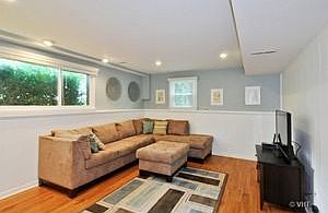4th image of 317 Basswood Dr