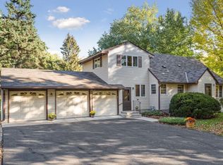 11616 Ridgemount Ave W, Minneapolis, MN 55441