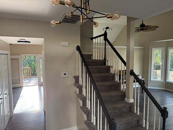 3rd image of 5330 Caradon Dr