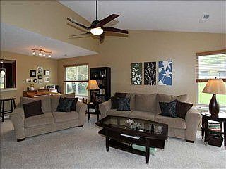 4th image of 7873 S Stonebranch Dr