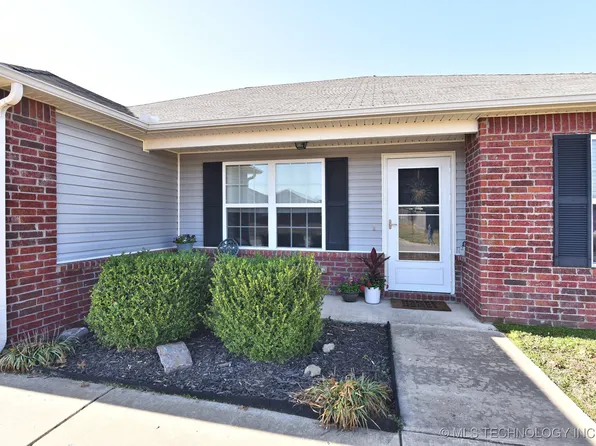 25400 E 93rd Ct S, Broken Arrow, OK 74014