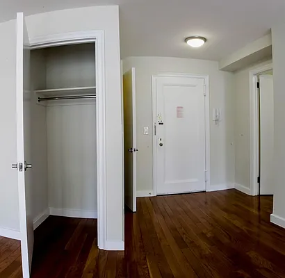 Rented by Stonehenge NYC LLC | media 4