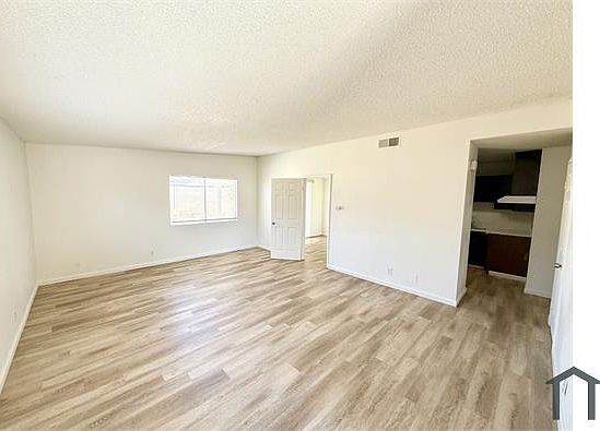 1st image of 481 E Lancaster Blvd