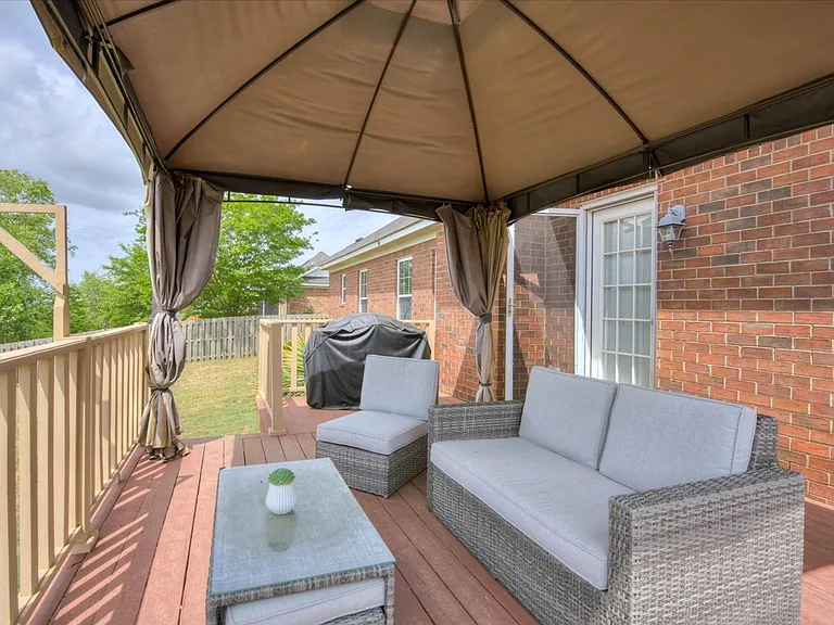 4516 Logans Way — Photo 26