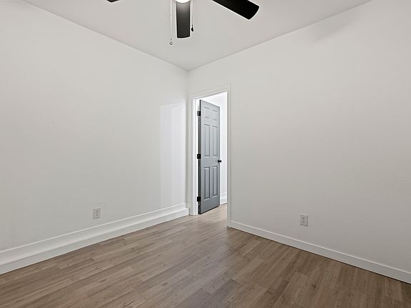 2nd image of 44048 Elm Ave #1/2