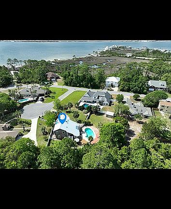 2nd image of 520 Wynnehaven Ct