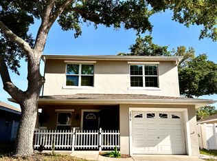 1879 Fuller Dr, Clearwater, FL 33755