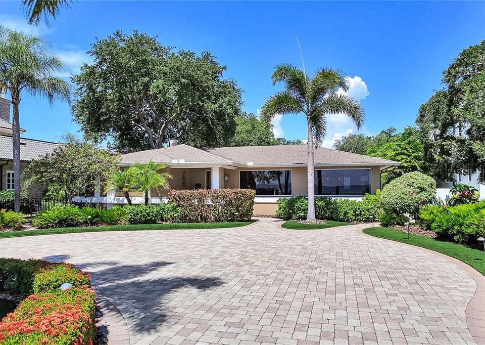 1st image of 4615 Bayshore Blvd
