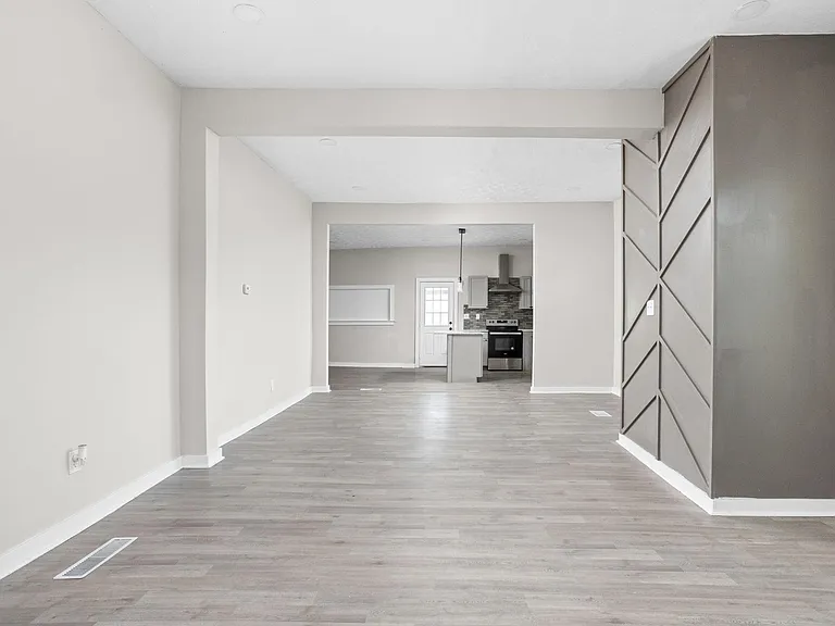 2919 Winthrop Ave — Photo 7